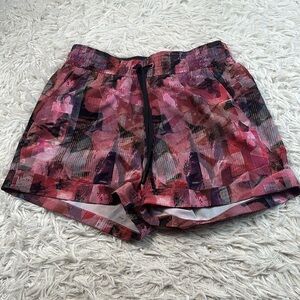 Lululemon Spring Break Away Short *4-way Stretch 3" Sun Dazed Multi Pink